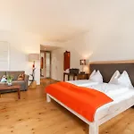 Zur Post 4*