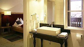 Zur Post Sankt Gilgen