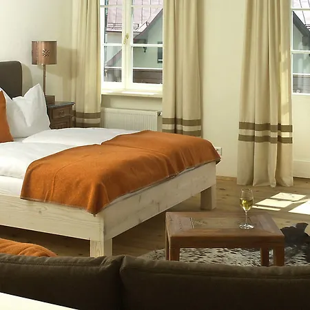 Hotel Zur Post 4*