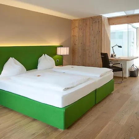 Zur Post 4* Sankt Gilgen