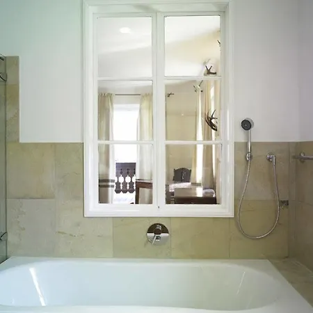 Zur Post Hotel 4*